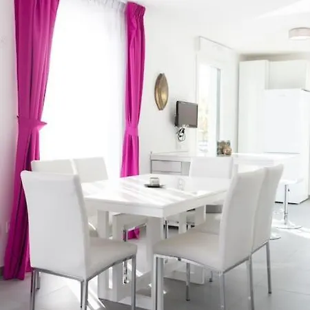 L'Ensoleille-T2-56M2-Centre Ville 10Min Disney Bussy-Saint-Georges Exterior foto