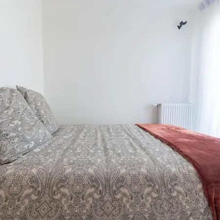 L'Ensoleille-T2-56M2-Centre Ville 10Min Disney Bussy-Saint-Georges Exterior foto