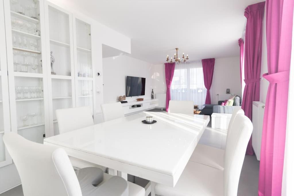 Apartment L'ensoleille-t2-56m2-centre 10min *