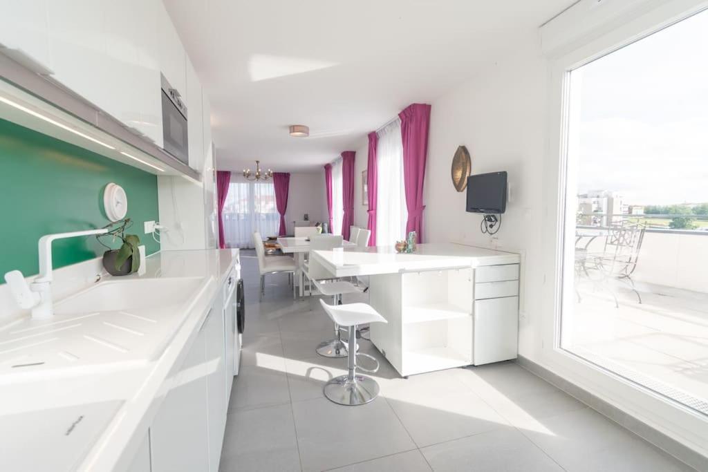 L'ensoleille-t2-56m2-centre 10min